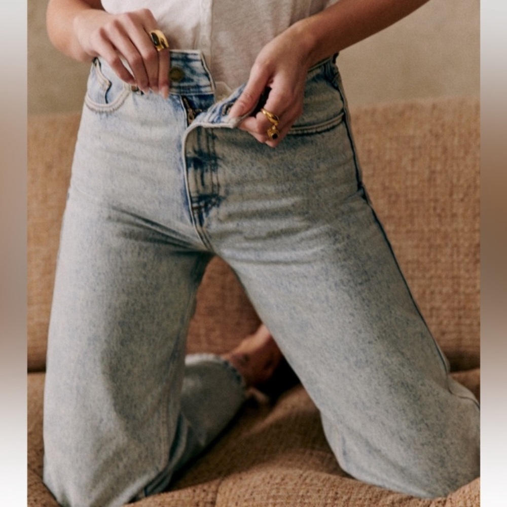 Sezane Le-Crop Light Wash Straight-Leg Jeans Size 6 - Picture 3 of 16